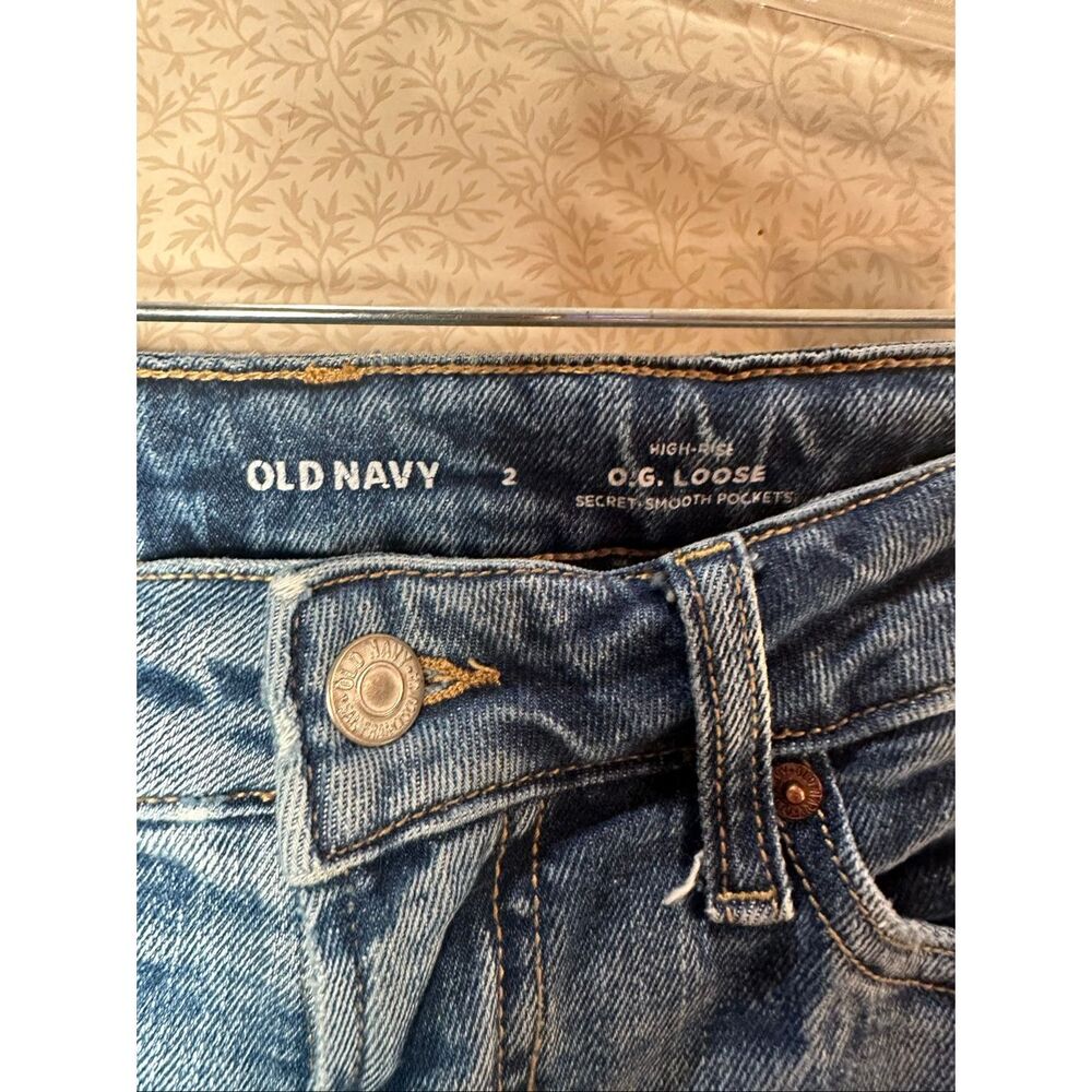 Old Navy distressed OG loose high-rise jeans - Picture 4 of 6